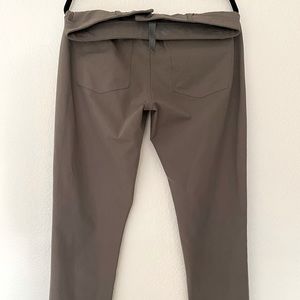 Meta Pant (Like new, excellent condition) - Cocoa